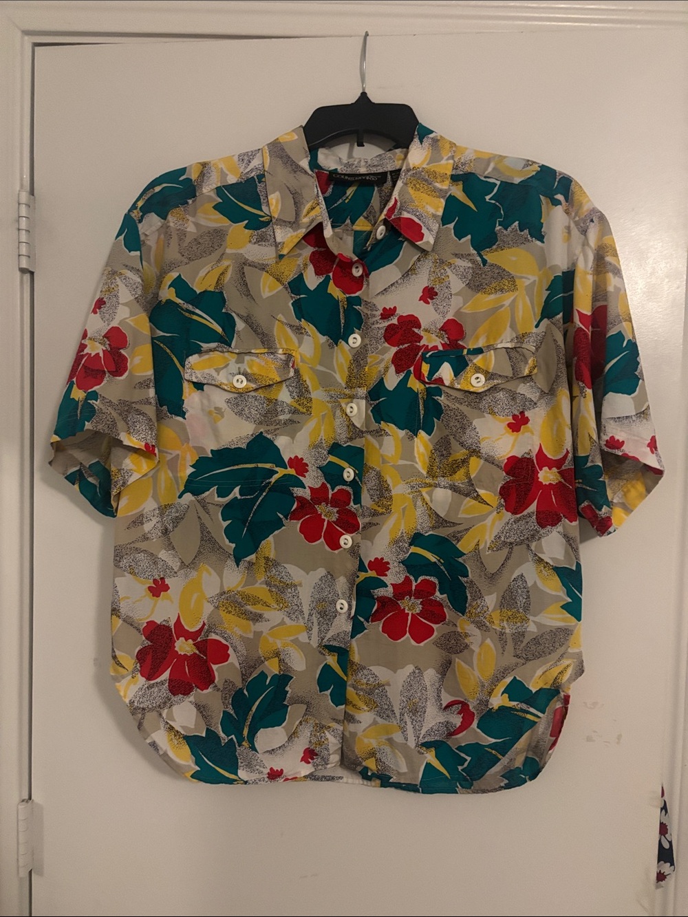 Vintage Counterparts Multicolor Floral Short Sleeve Button-Up Shirt